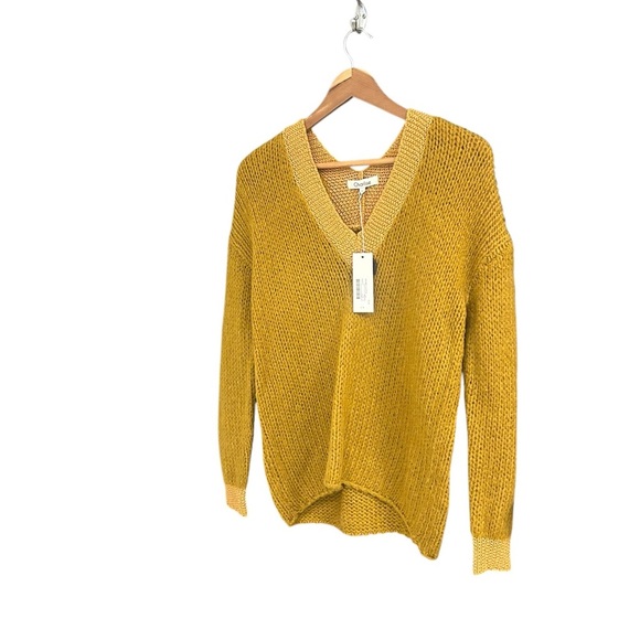 Charlise NWT S oversized Yellow and gold V-Neck Sweater neck yellow shimmers - Picture 2 of 13